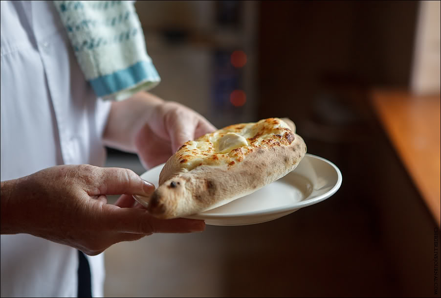 How legendary khachapuri is made in Abkhazia geotv.ge